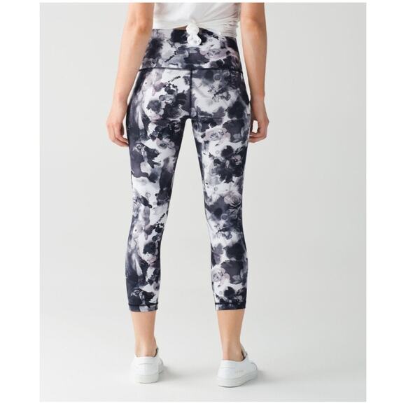 Lululemon womens Wunder Under Crop Hi-Rise Black Dusty Mauve leggings size 8 - Picture 5 of 11